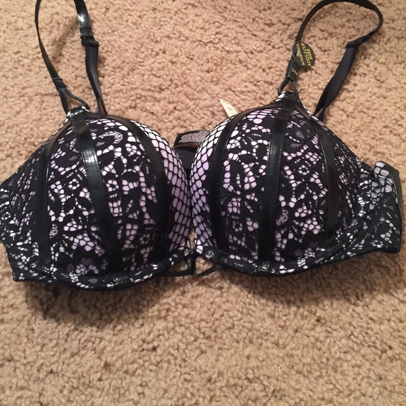 New Victoria secret bra 34 b