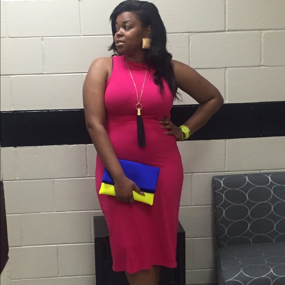 Hot Pink Sleevless Midi Dress