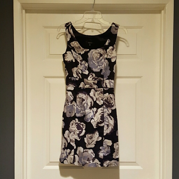 Express floral sheath dress size 0
