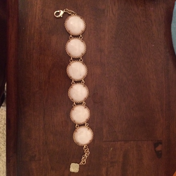 Kendra Scott bracelet