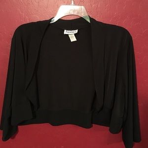 Size 3x short sleeve shrug