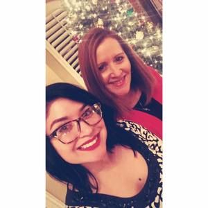 Meet your Posher, Michaela