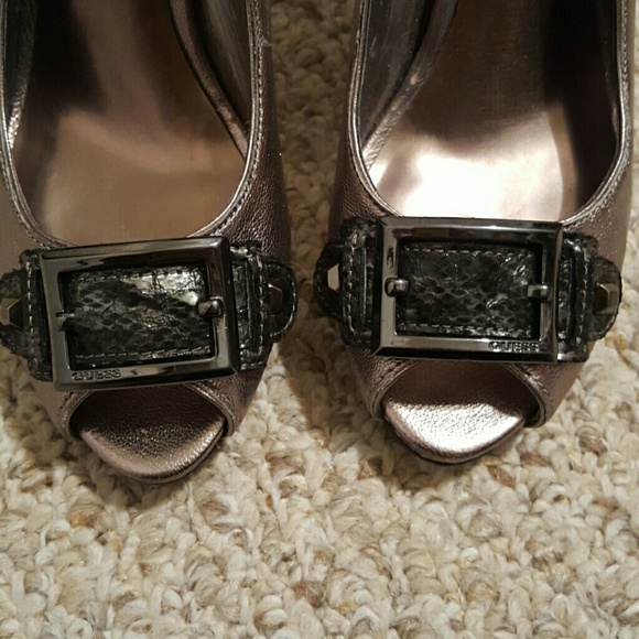 Metallic Heels - Picture 2 of 3