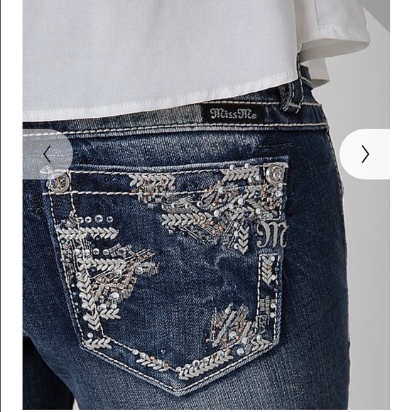 LOOKING FOR THESE MISS ME JEANS - Picture 2 of 2