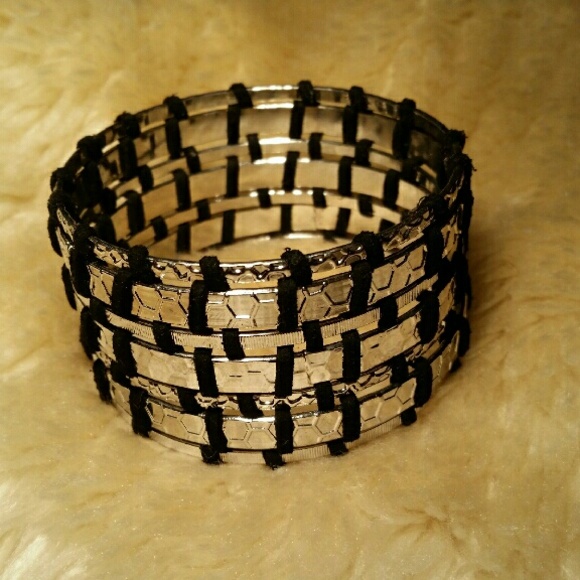 7 Silver Bangle Bracelets