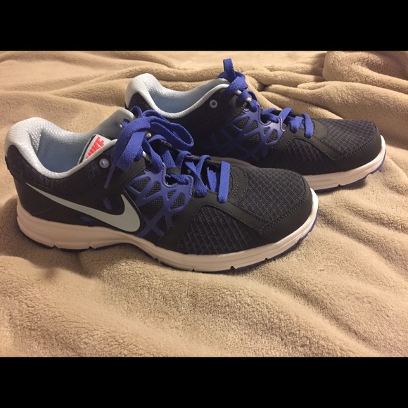 NIKE Relentless 2 Shoe NWOT