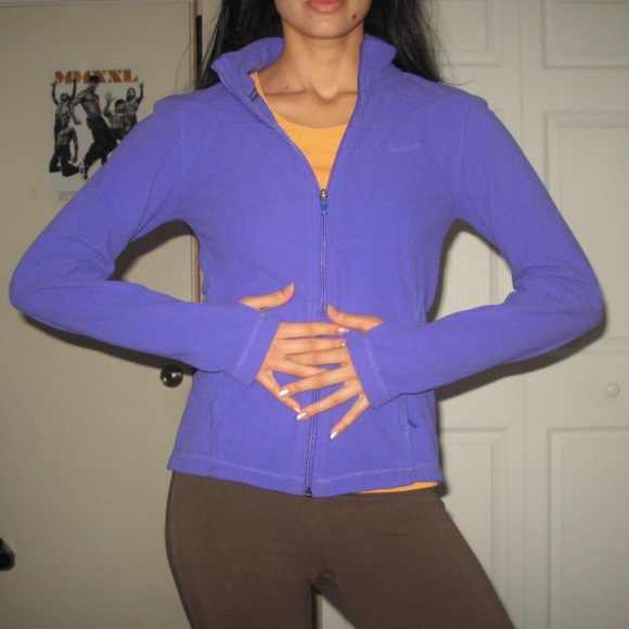 Nike purple therma-fit long sleeve zip up jacket - Picture 2 of 4