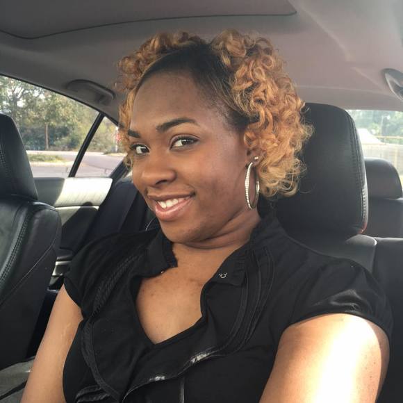 Meet your Posher, Shandreka - Picture 1 of 1