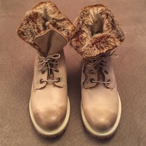 Timberland Boots with Fur Inside