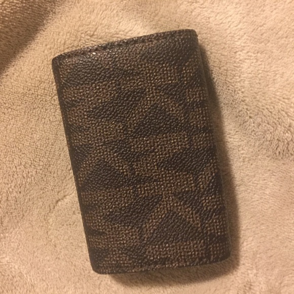 MK Wallet - Picture 4 of 4