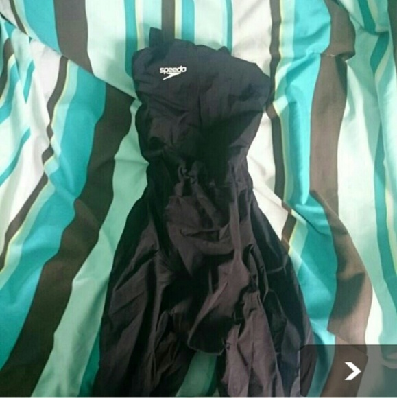 EUC Speedo Elite