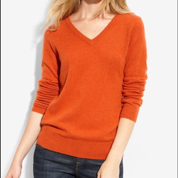 GREEN Cashmere sweater