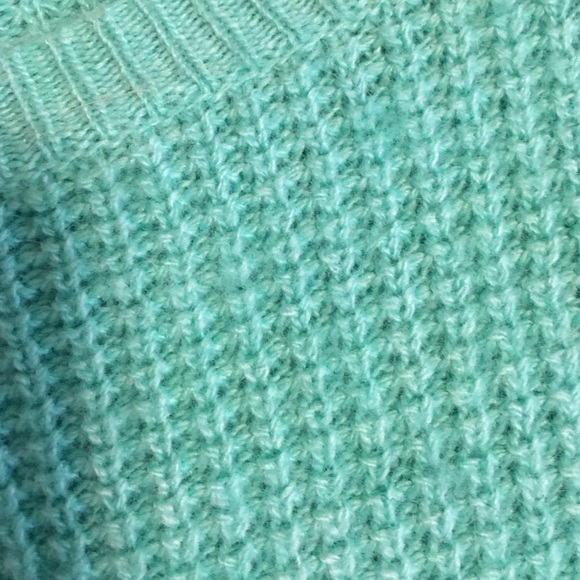 Knit sweater - Picture 2 of 2