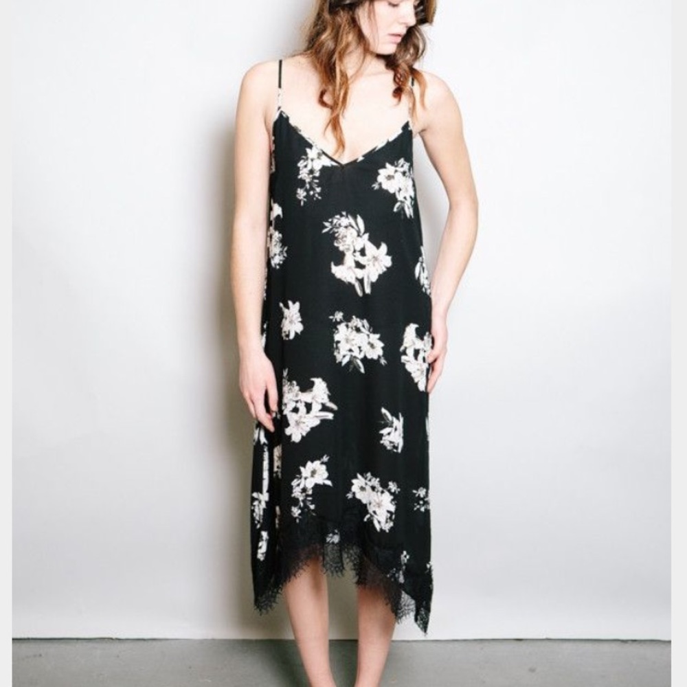 BB Dakota Floral Dress