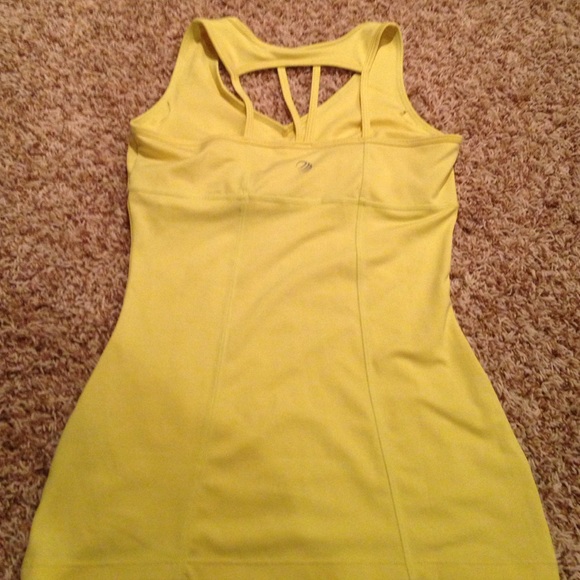 Exercise top - Picture 2 of 3