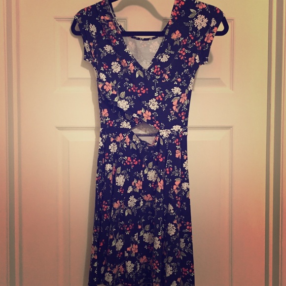 Cut out back, floral dress