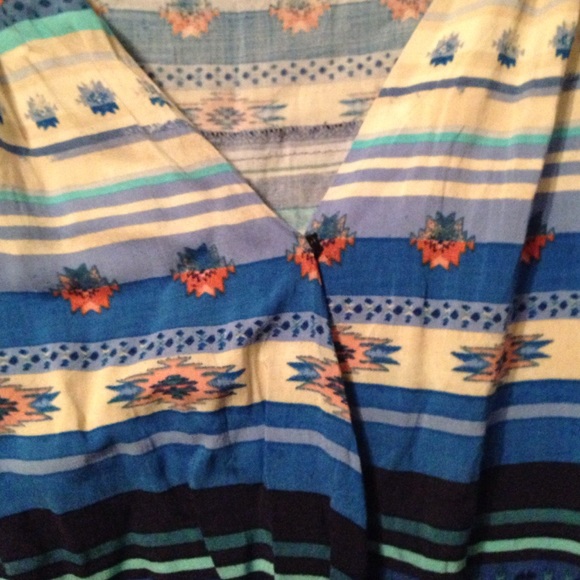 Aztec patterned romper - Picture 3 of 3