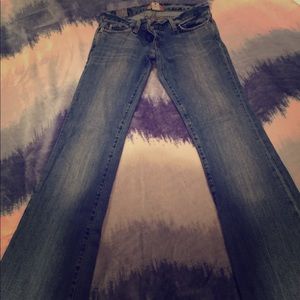 Lucky brand flair jeans