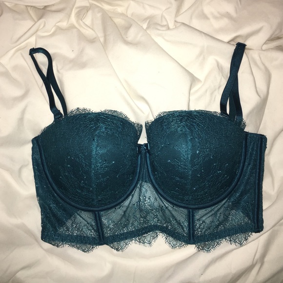NWT STUNNING VICTORIAS SECRET BALCONETTE BRA 36D