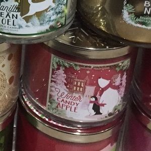 2 winter candy, 1 frosted cran, 1 twisted pepper.