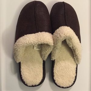Extremely Comfortable Houseshoes