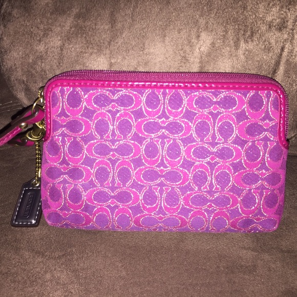 Wristlet - Picture 2 of 2