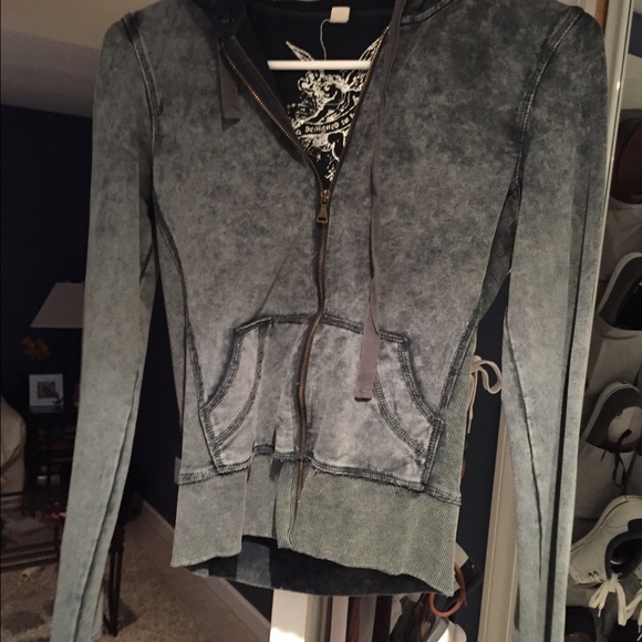 Cotton zip up hoodie.
