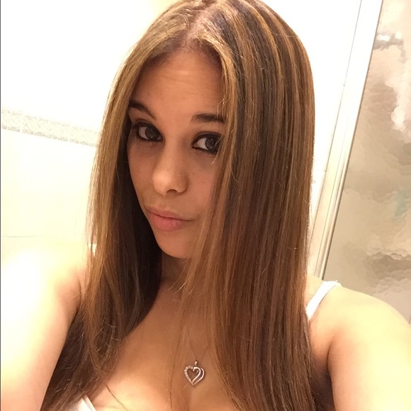 Meet your Posher, Jacqueline - Picture 1 of 1