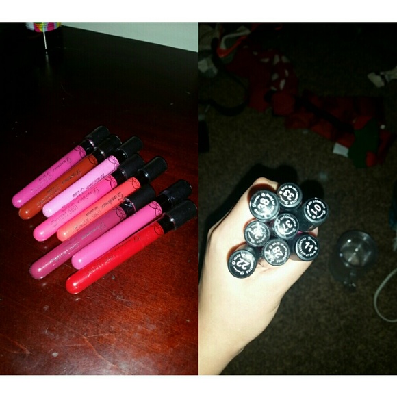 MATTE LIPSTICK