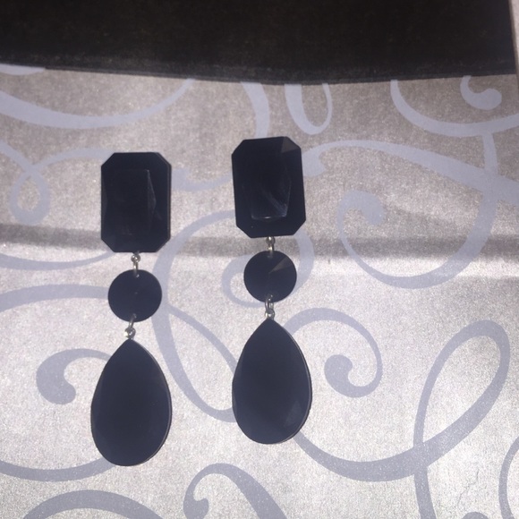 Jim Ball Glass bead dangle earrings