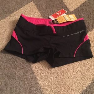Better Bodies pink/black spandex shorts
