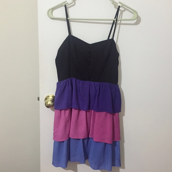 NWOT Colorblock tiered dress