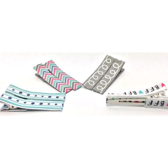 4 Hair Clips - Picture 2 of 2