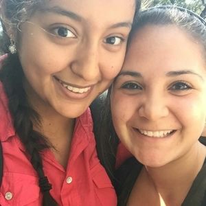 Meet your Posher, Lesly