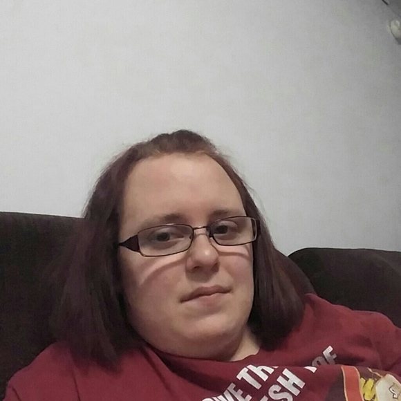 Meet your Posher, Melanie - Picture 1 of 1