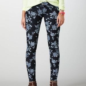 AE Vintage Floral Stretch Jeggings