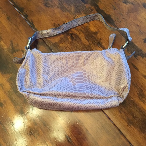 Guess Snake Skin Style Purse - Picture 2 of 4