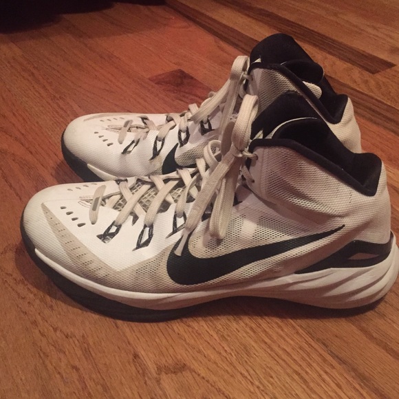 2014 Hyperdunks - Picture 2 of 3