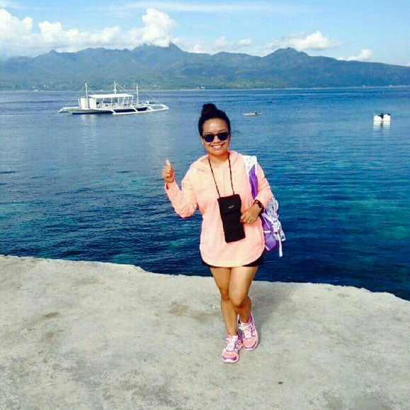 Meet your Posher, Divine - Picture 5 of 8