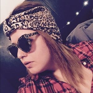 Urban Outfitters knit headband