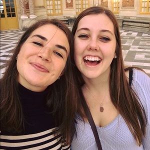 Meet your Posher, Isabel