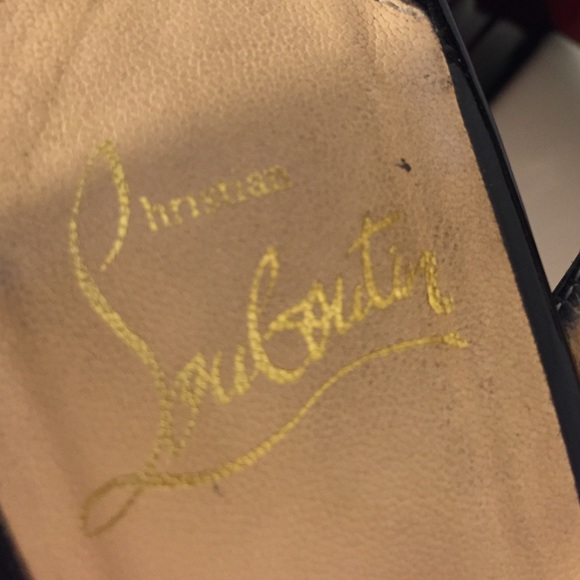 Black patten leather louboutins - Picture 4 of 4