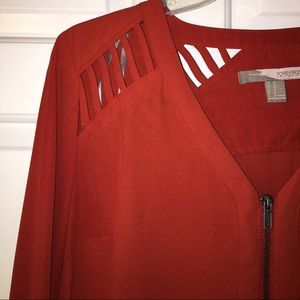 ✨ Front zip blouse