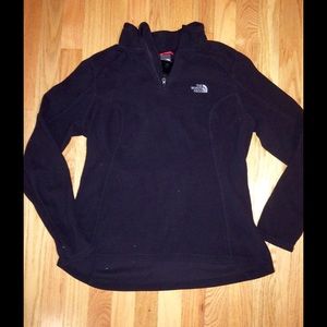 Women's Northface Pullover