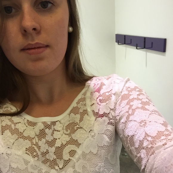 Meet your Posh Ambassador - Picture 3 of 4