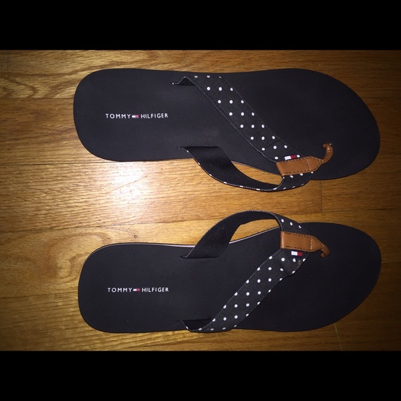 Tommy Hilfiger flip flops size 11