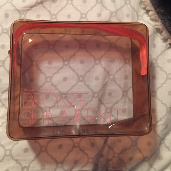 Make up holder/container