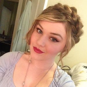 Meet your Posher, Bridgett