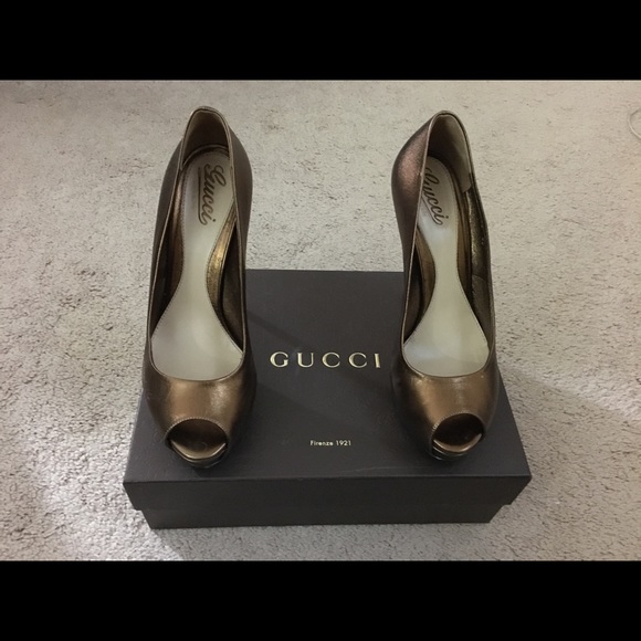 Gucci - Picture 3 of 4