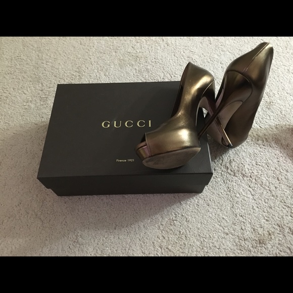 Gucci - Picture 4 of 4